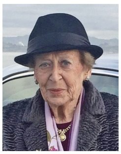 Winifred "Winnie" O'Leal Dodge